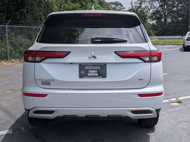 2024 Mitsubishi Outlander — interior view