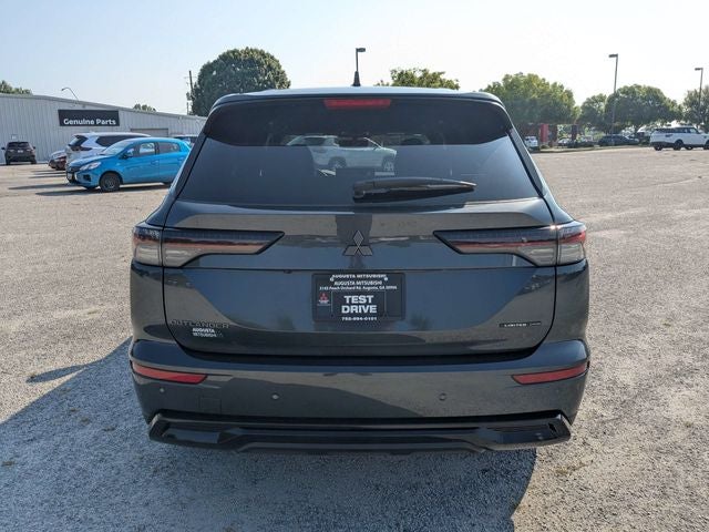 2026 Mitsubishi Outlander — interior view